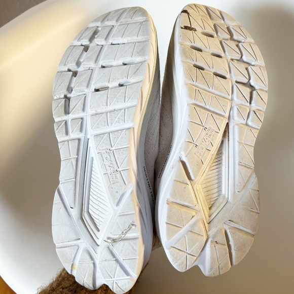 HOKA Mach 3 cream / gold 8.5 - Picture 4 of 10
